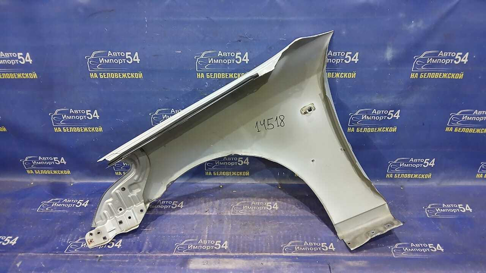 Крыло переднее правое TOYOTA MARK 2 WAGON BLIT 2002-2007
