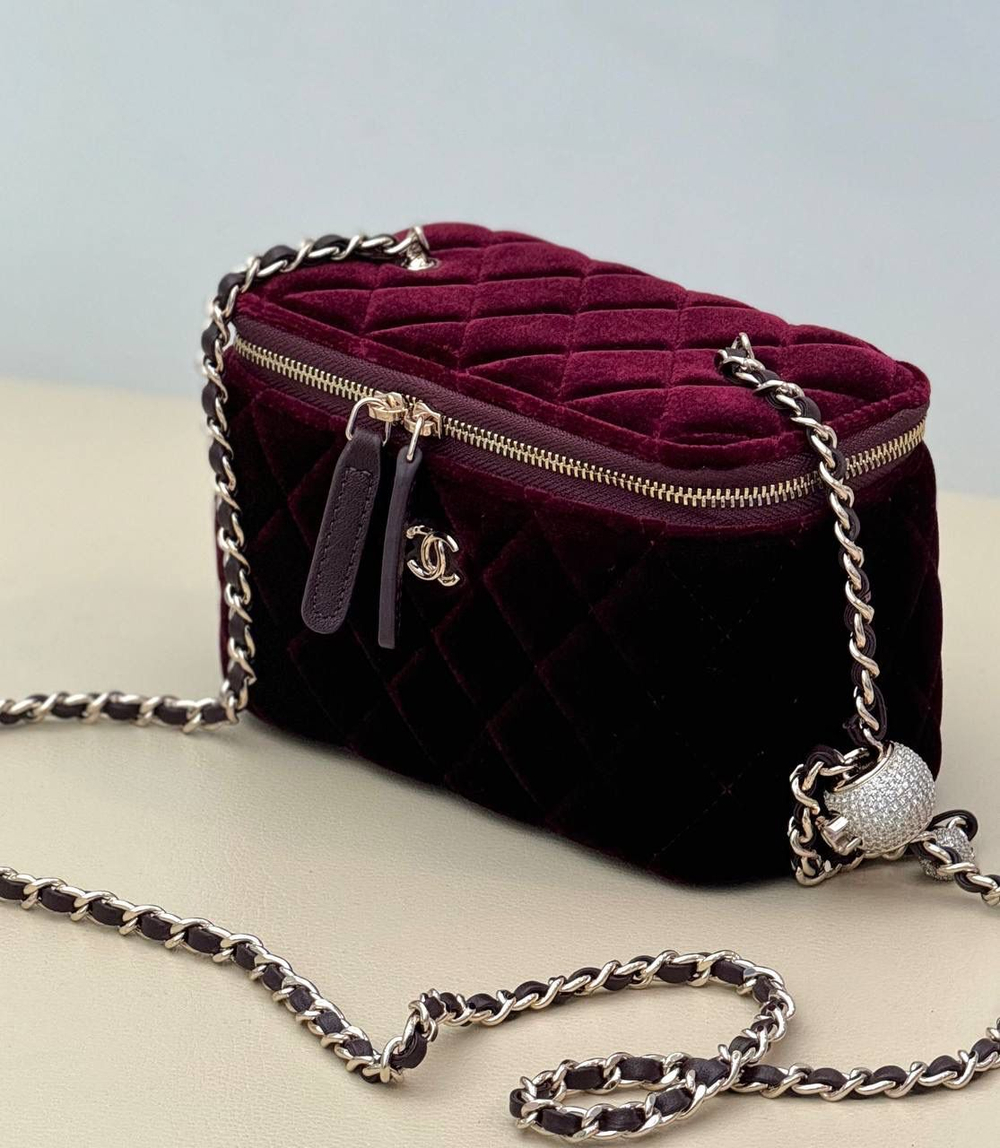 Сумка CHANEL