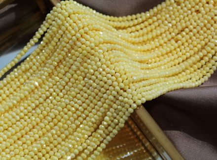 Фианиты матовые 3,2мм, огранка (нить бусин)