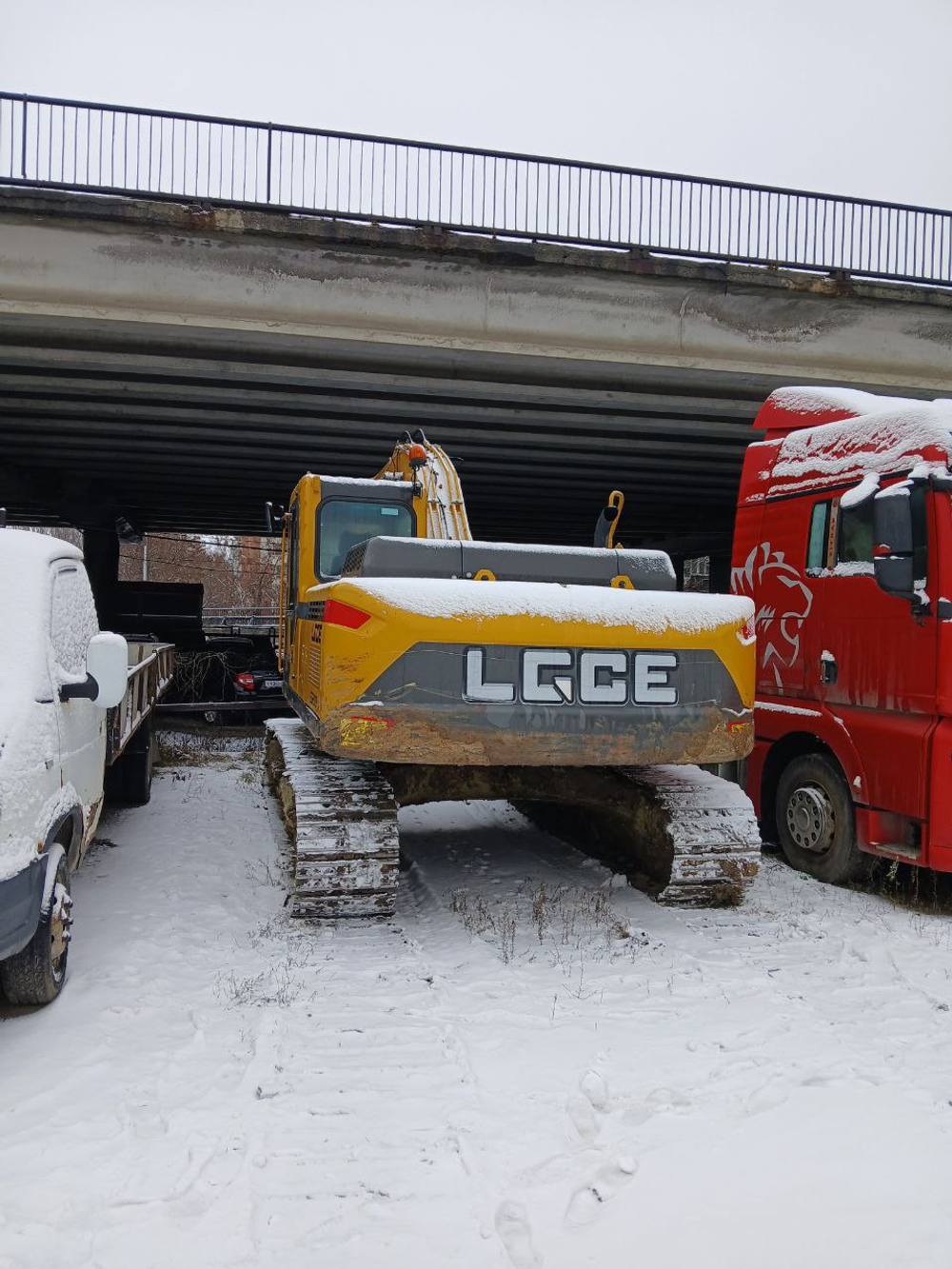 LGCE E6210 Экскаватор E6210FLC (Дизельный, 6,1 л, 167 л.с., АТ)