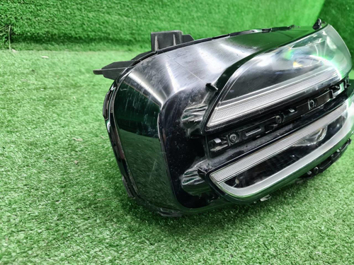 Битая Фара левая Genesis G70 (2020-н.в.) LED