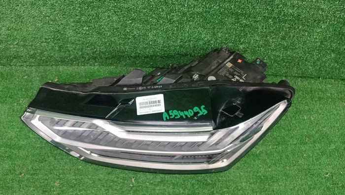 Фара левая Audi A7 2 (2018-н.в.) Matrix LED