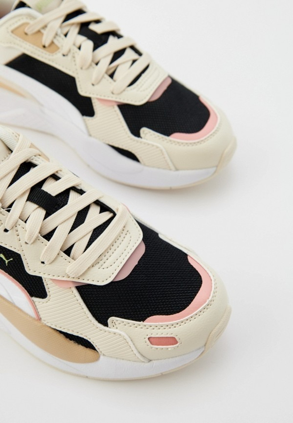 Кроссовки женские PUMA X-Ray 3