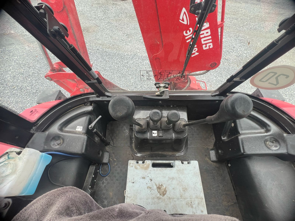 МТЗ Беларус 92П Экскаватор-погрузчик ЭП-491 (Дизельный, 4,8 л, 88 л.с., МТ)