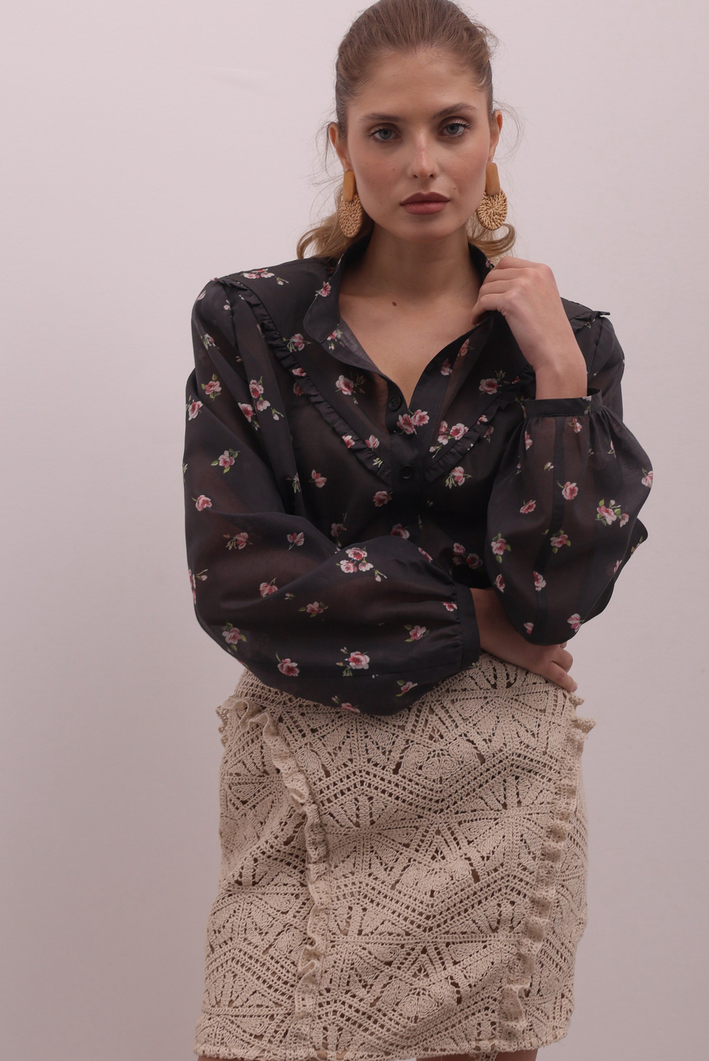 Блейзер из шелкового батиста на пуговицах