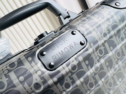 Сумка через плечо Christian Dior x Rimowa