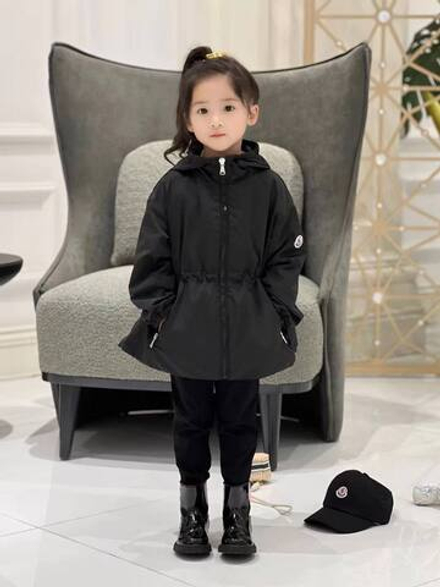 Парка Moncler