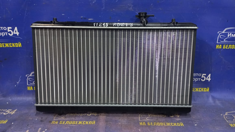 Радиатор двигателя SUZUKI AERIO 2001-2005