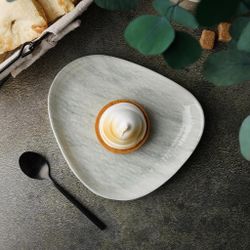 Тарелка 19*16,5 см овальная Ombra Island Gray By Bone Innovation [6]