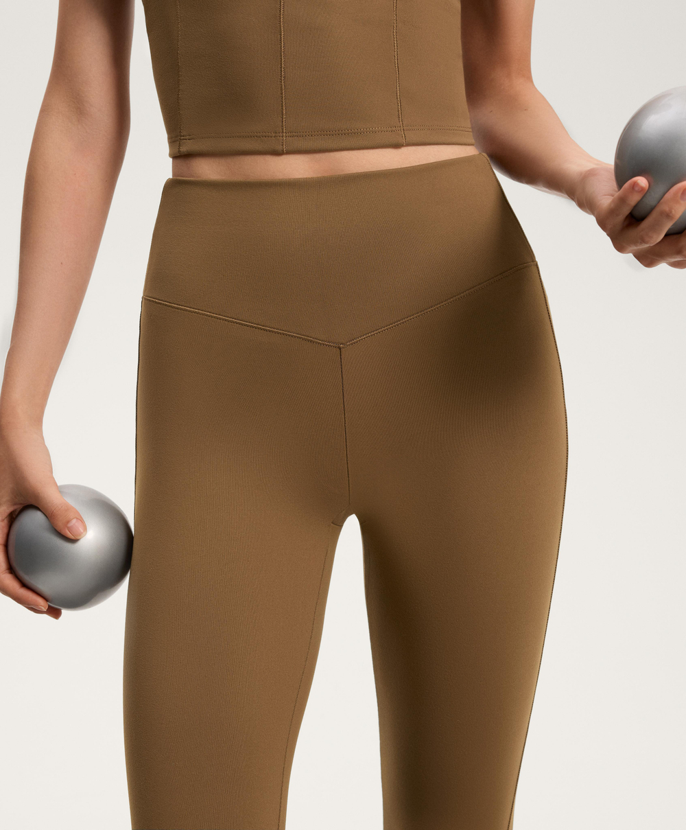 OYSHO Легинсы Evermove с высокой посадкой и длиной до щиколотки, карамельный