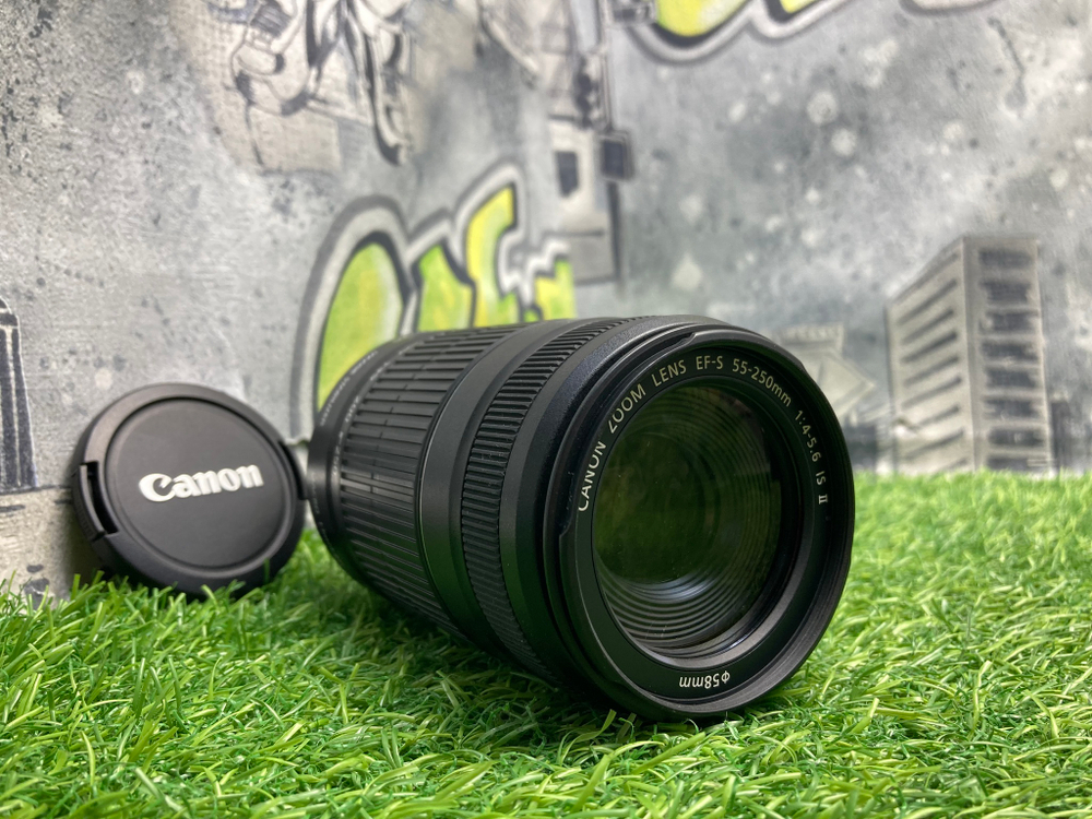 Canon EF-S 55-250mm 4.0-5.6 IS II
