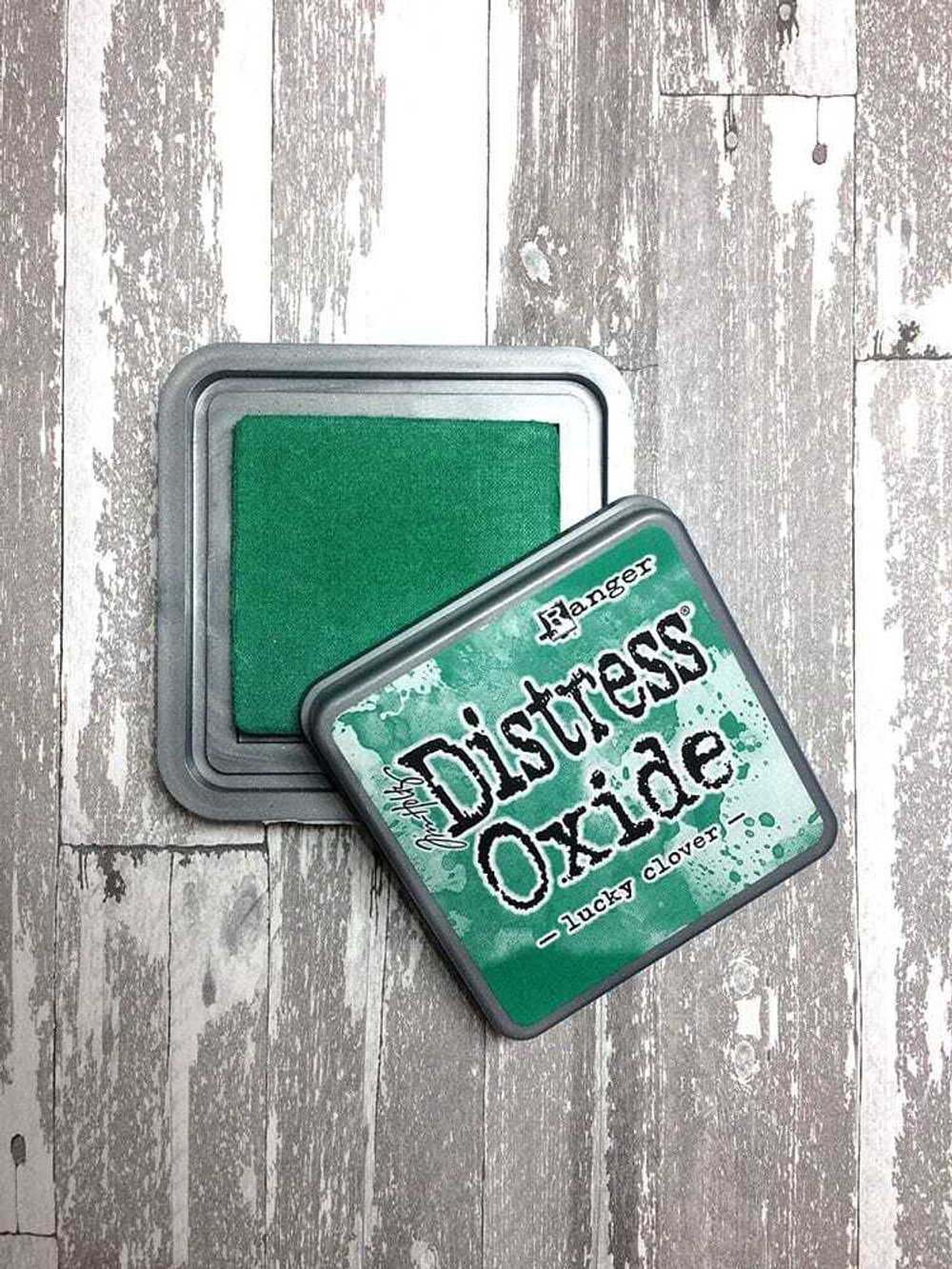 Distress Oxide Pad. Lucky Clover