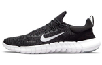 Nike Free RN 5.0 barefoot fabric, rebound, shock absorption, breathable, lightweight, wrapping, non-slip, low-cut casual running shoes, men's black and white