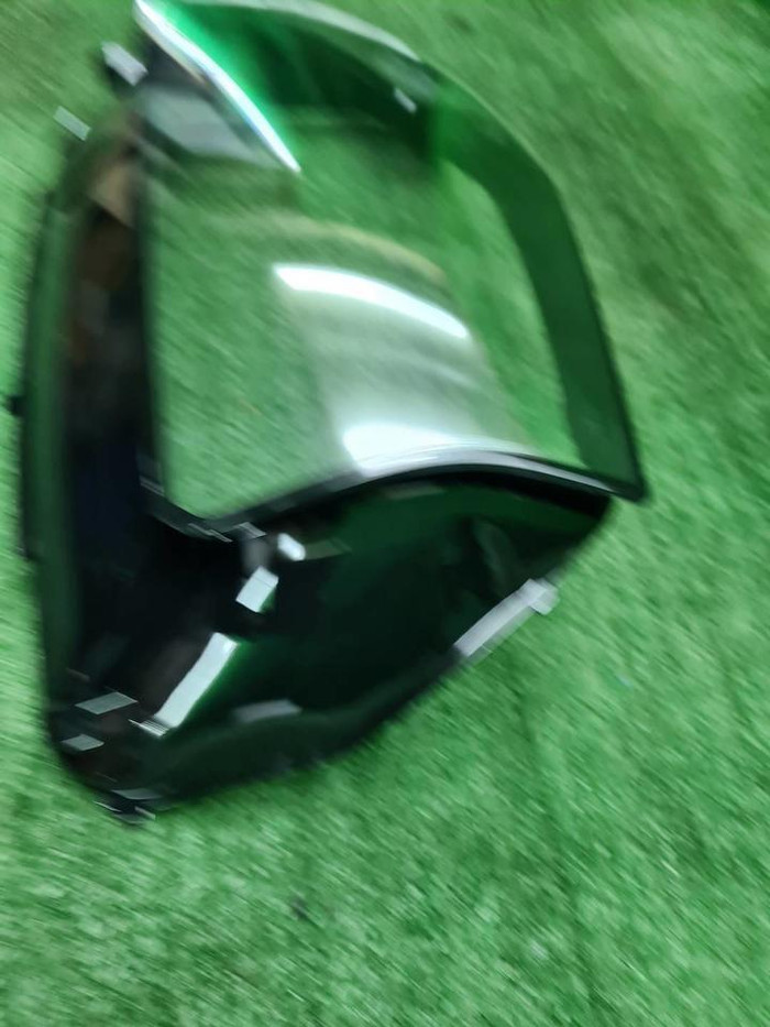 Стекло фары правое Mercedes GLS X167 (2019-2024)