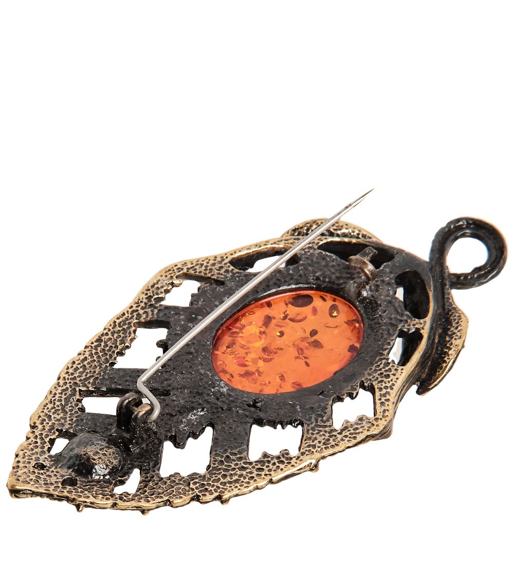 AM-2351 Брошь «Лист Папоротника» (латунь, янтарь)