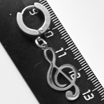 Серьга кольцо с подвеской "Скрипичный ключ" (25х14мм) для пирсинга уха. Медицинская сталь. Цена за одну штуку!