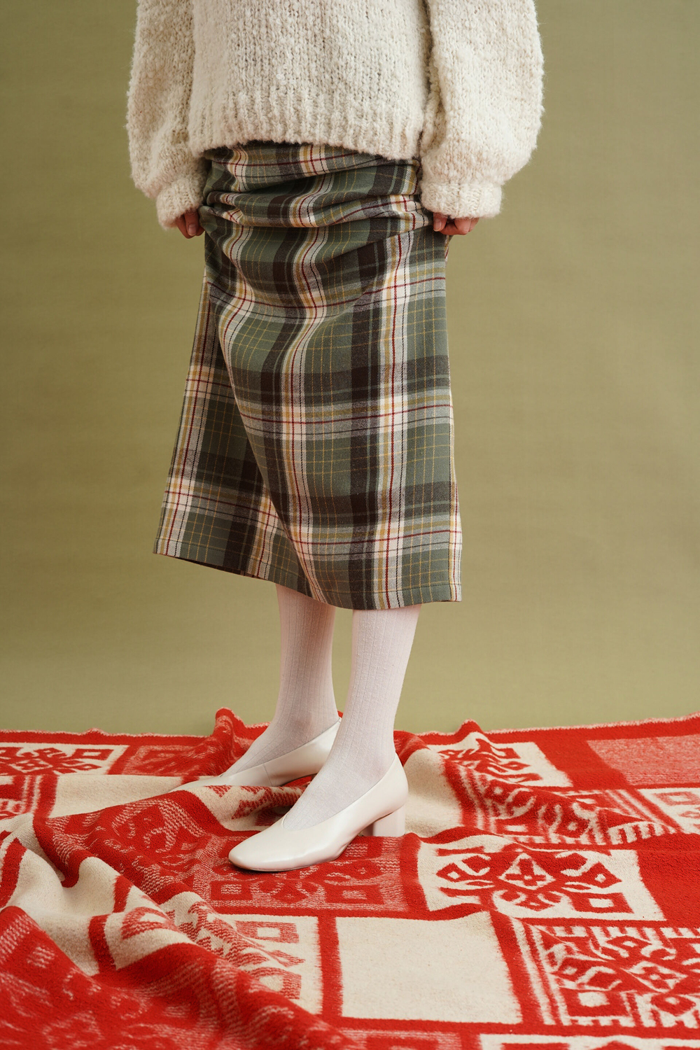 Юбка длинная прямая, пыльно-зеленая клетка