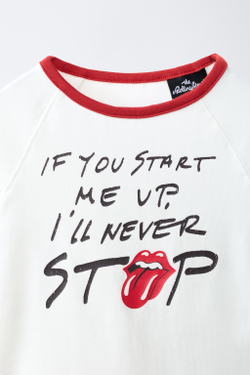 ZARA ФУТБОЛКА С ПРИНТОМ ROLLING STONES ©, БЕЛЫЙ