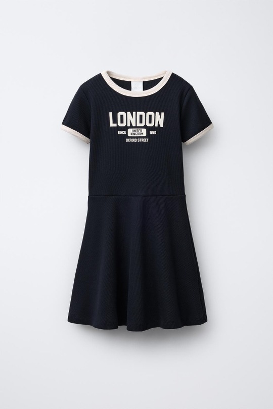 ZARA ПЛАТЬЕ В РУБЧИК С ТЕКСТОМ, МОРСКОЙ СИНИЙ