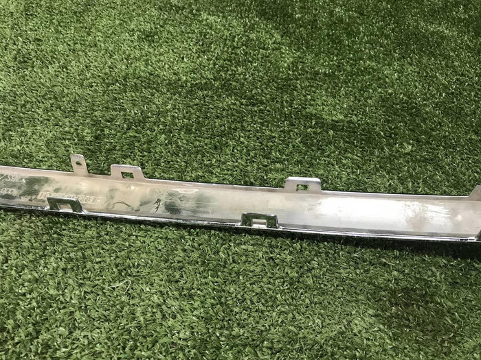 Накладка заднего бампера VW Touareg 2 (2014-2018)