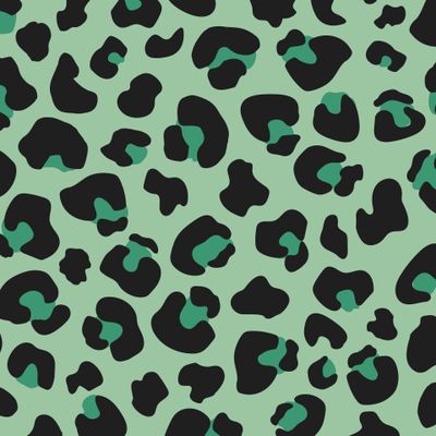Леопардовые пятна на зеленом фоне