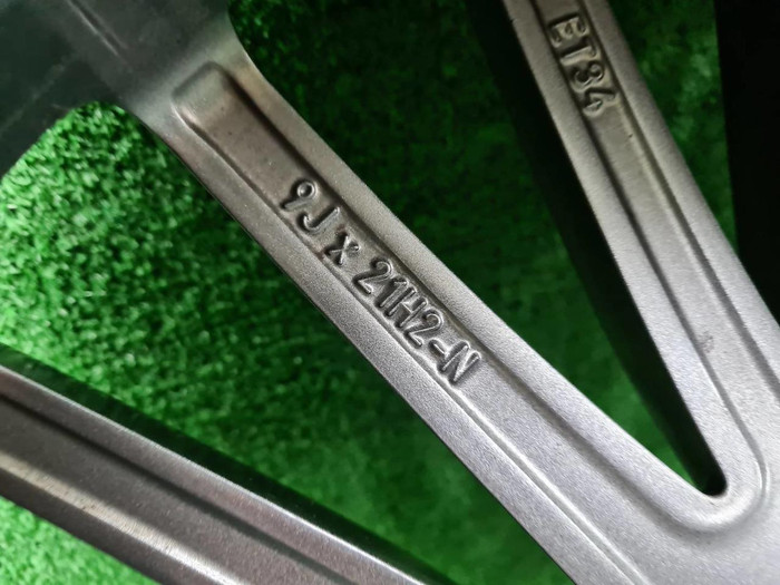 Диск литой R21 Mercedes S W223 (20-нв) AMG перед