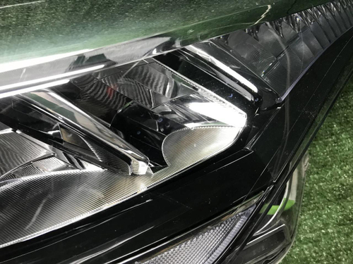 Фара правая Toyota C-HR (2019-2023) LED