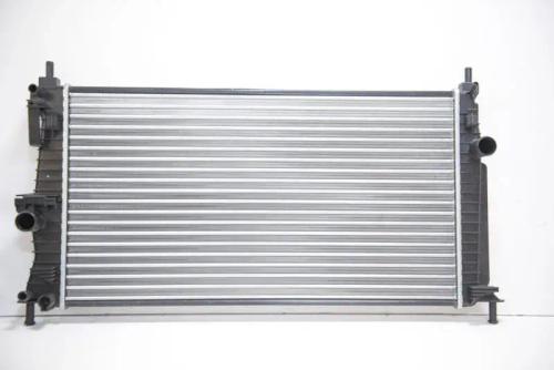 Радиатор охлаждения Mazda 3 BL