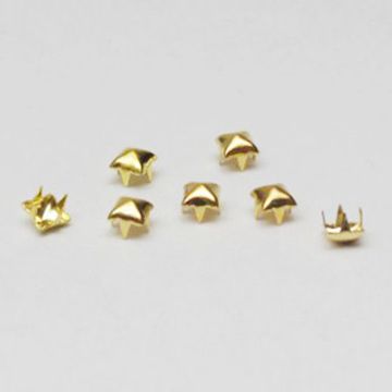 Клепка (35) 50 шт «Квадрат золотой»