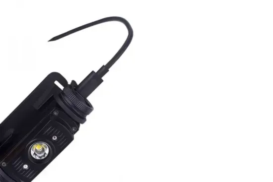 Фонарь Fenix Мод. HL60R черный (950лм-116м)