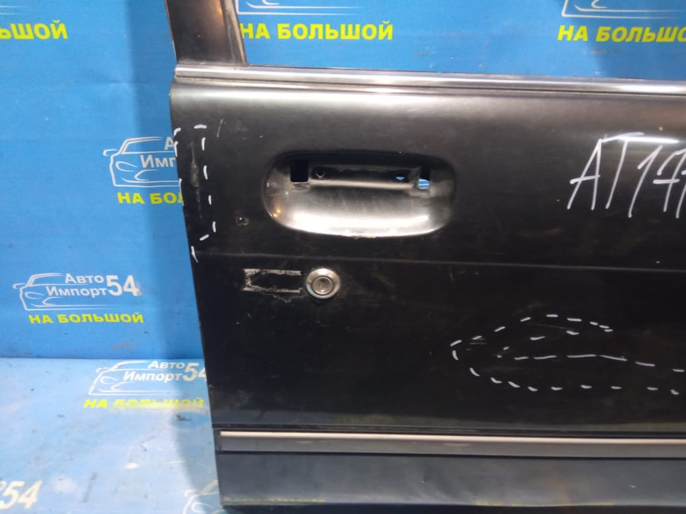 Дверь передняя правая TOYOTA CARINA 1989