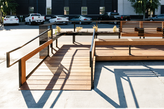 Уличные парклеты