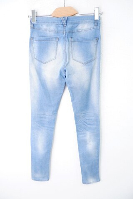 Джинсы Terranova с потертостями 42  размер