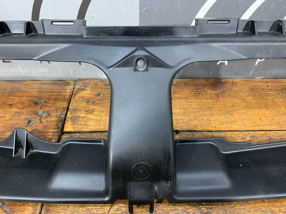 Кронштейн решетки радиатора Suzuki Grand Vitara 2 (JT) 05-15 Б/У Оригинал 7174365J00