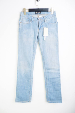 Джинсы F5 лаконичные, маркировка 27/34, визуально на 44/46 размер, новые