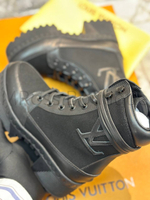 Черные ботинки Louis Vuitton desert boot Laureate на платформе