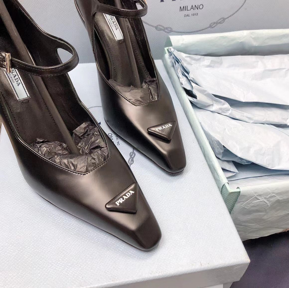 Туфли Prada