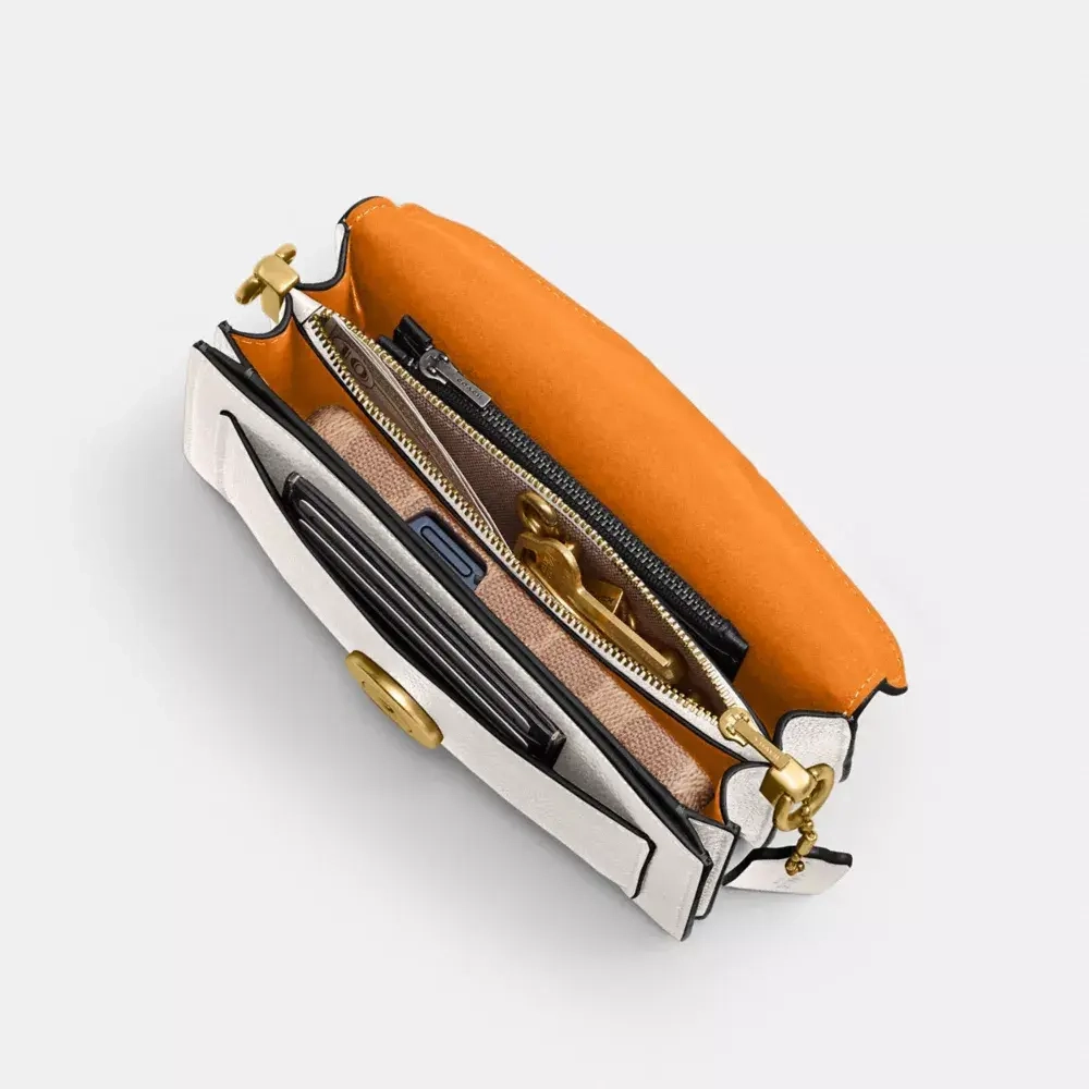 COACH СУМКА ЧЕРЕЗ ПЛЕЧО TABBY 20, БЕЛЫЙ