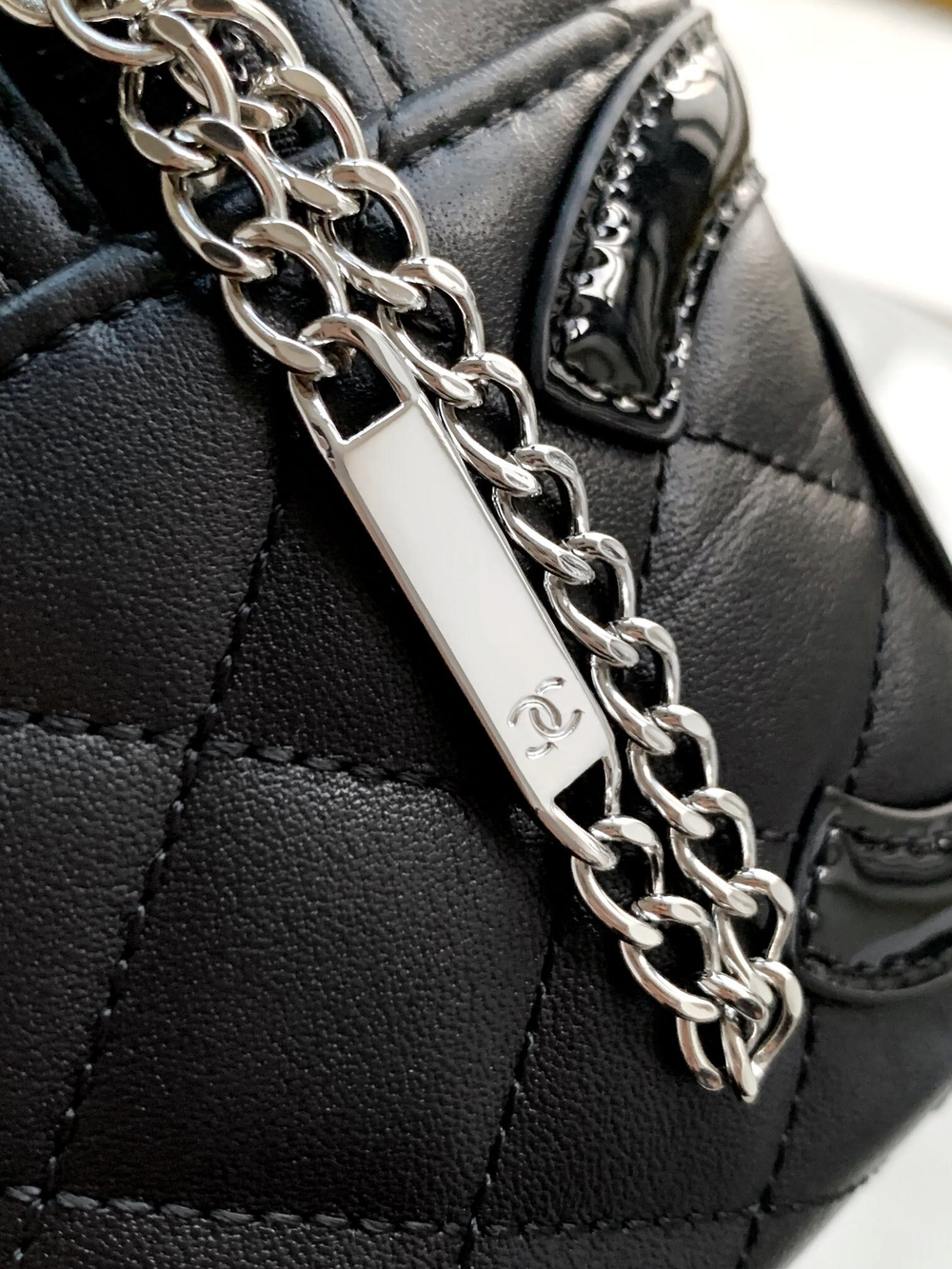 Chanel Bag 21 cm
