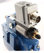 3DREME10P-6X/200YG24K31/A1V - Пропорциональный трехлинейный редукционный клапан со встроенным усилителем (OBE) и предохранительным клапаном, Ду10, давление регулировки до 200 бар, уплотнение V = FKM, сигнал управления A1 = 0–10 В