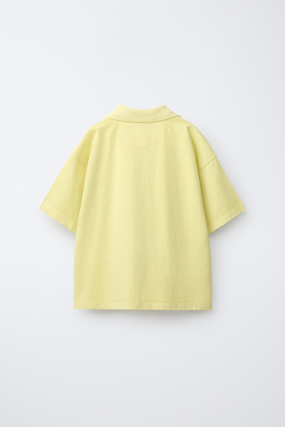 ZARA ПОЛО С ЭФФЕКТОМ ПОТЕРТОСТИ, ЛАЙМОВЫЙ
