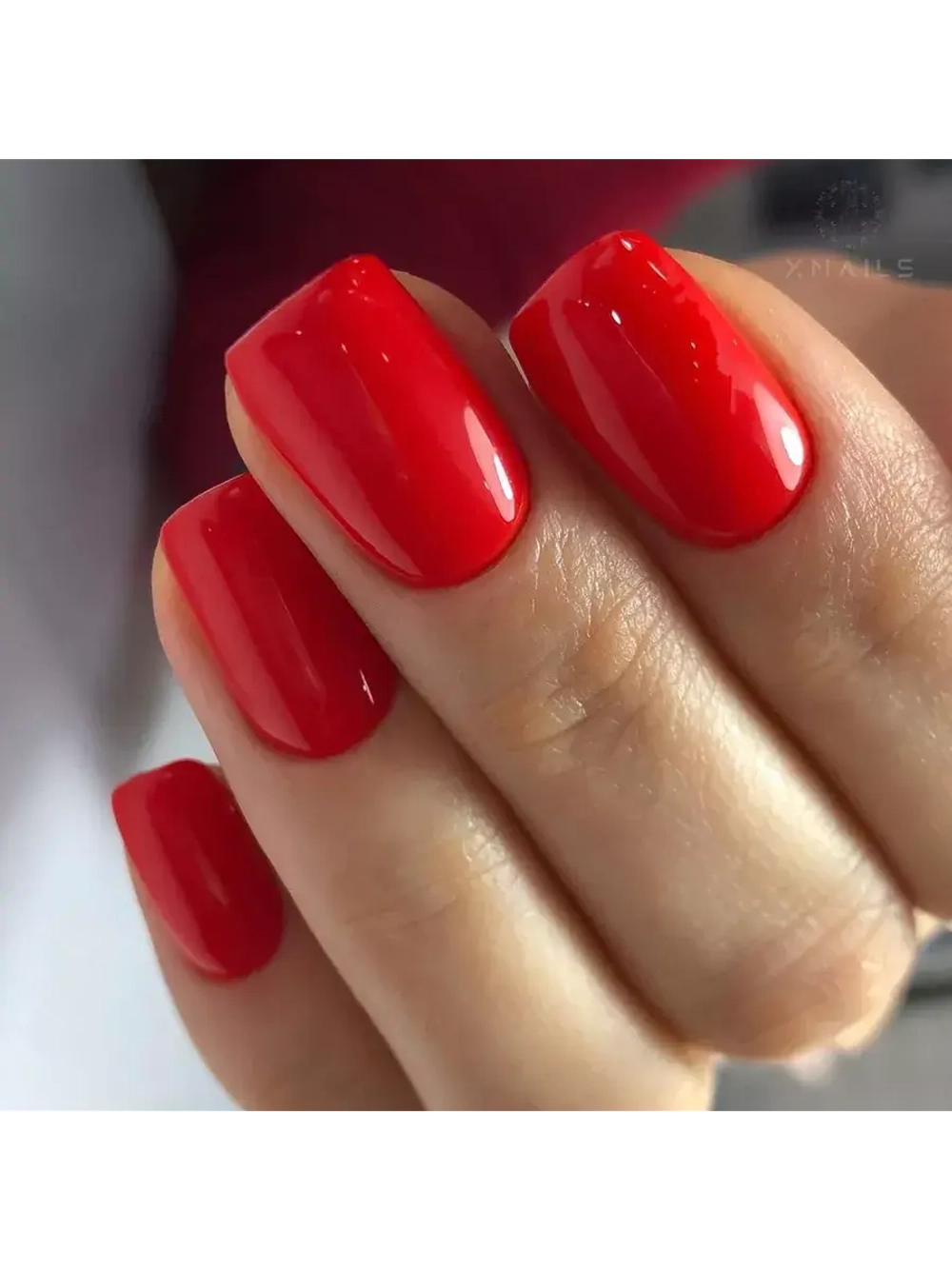 Гель лак Luxio Virtue для ногтей 15 мл красный