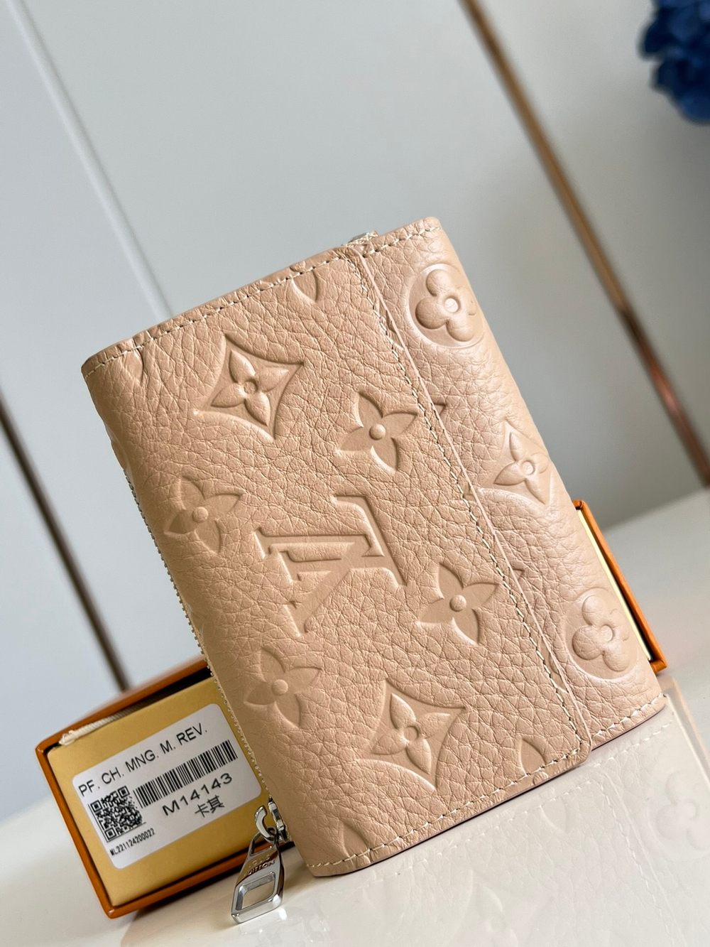 Louis Vuitton Slender Pilot