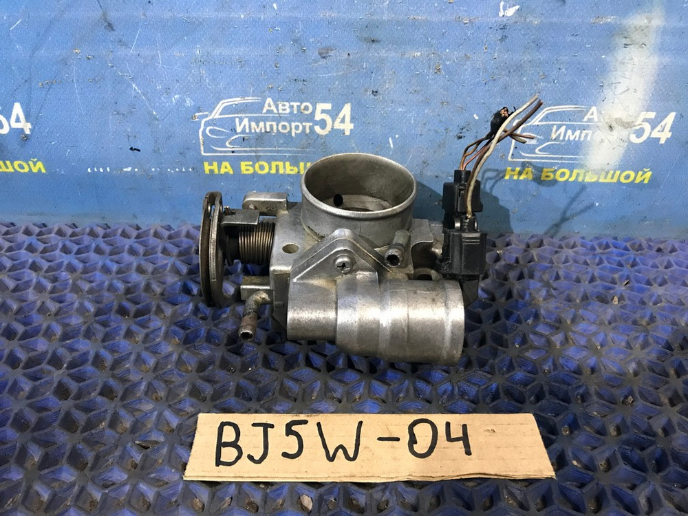 Дроссельная заслонка MAZDA FAMILIA 1999