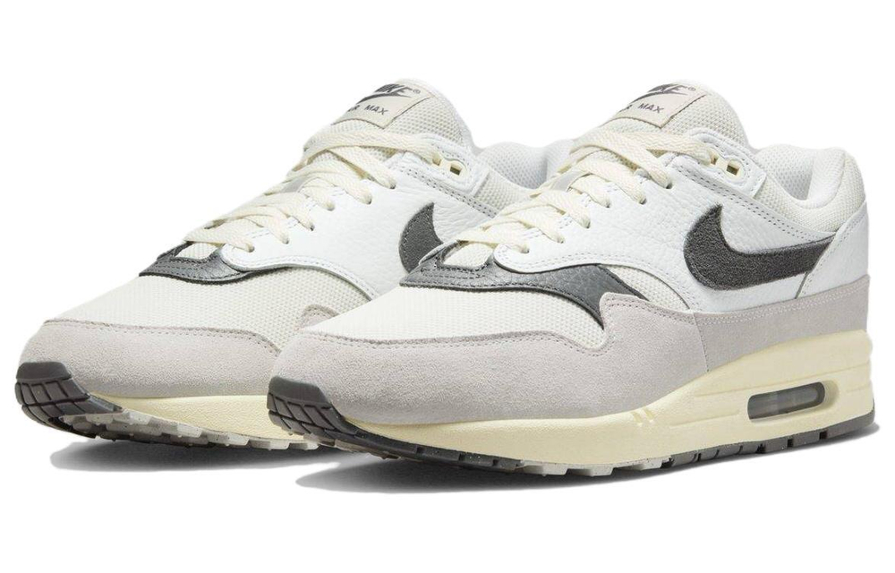 Кроссовки Nike Air Max 1