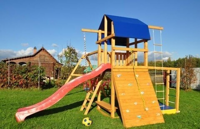 Детская деревянная площадка  для дачи «Мадрид 10»
