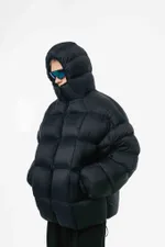 Пуховик Issaya Segment Puffer черный