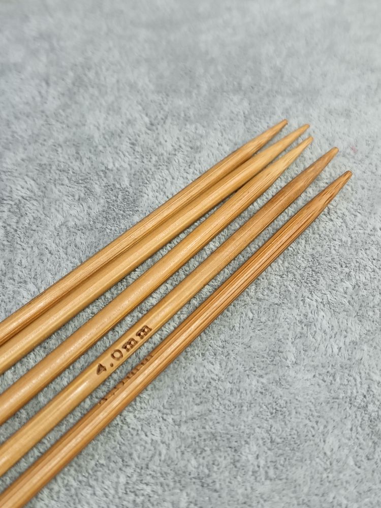 Спицы бамбуковые, 20 см, 4 мм