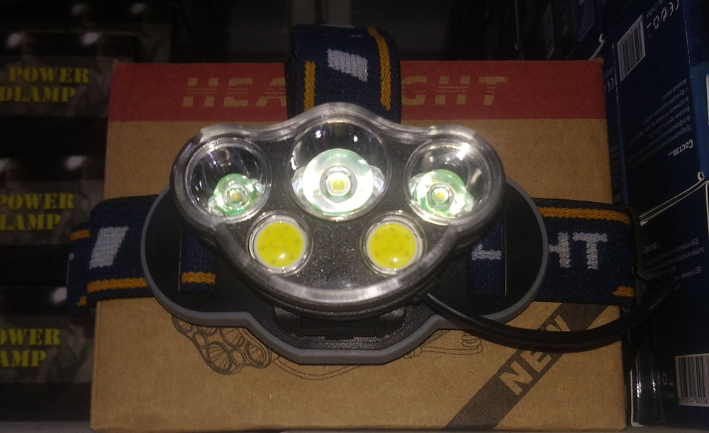 Светодиодный налобный аккумуляторный фонарь BL-KC05-T6