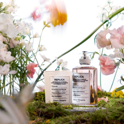 Maison Margiela REPLICA Springtime in a Park - ароматическая свеча /   165  g  / GTIN 3614273074285